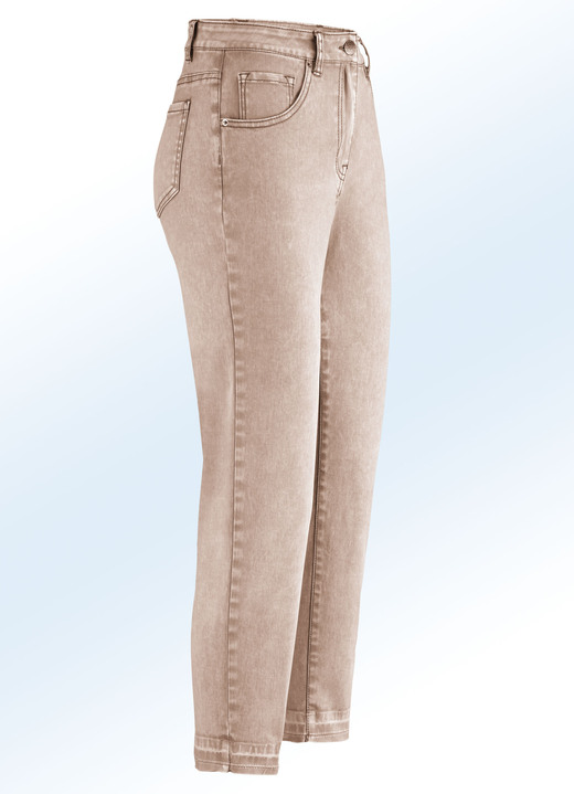 Hosen mit Knopf- und Reißverschluss - Jeans in 7/8-Länge mit modischer Saumfärbung, in Größe 017 bis 048, in Farbe ROSENHOLZ Ansicht 1