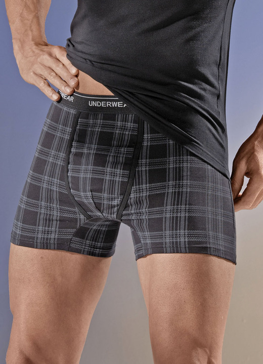 Pants & Boxershorts - Dreierpack Pants mit Karodessin, in Größe 005 bis 011, in Farbe SCHWARZ-GRAU Ansicht 1
