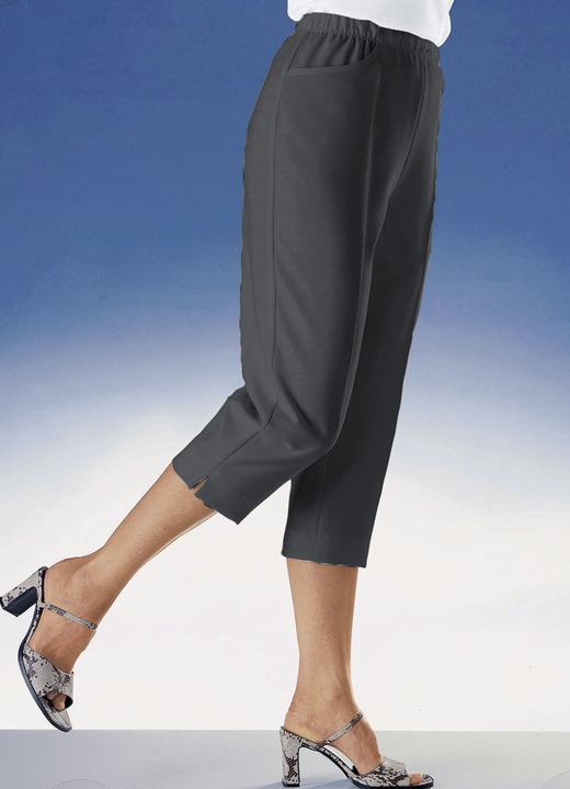 7/8-Hosen, Capris, Bermudas - Caprihose mit praktischen Seitentaschen in 10  Farben, in Größe 019 bis 054, in Farbe SCHWARZ Ansicht 1