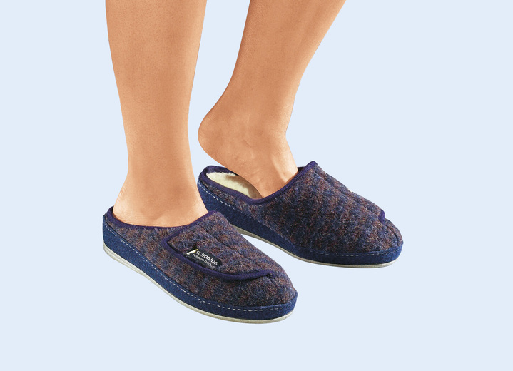 Damenmode - Klima-Hausschuhe-Serie Loden von Schawos, in Größe 036 bis 046, in Farbe MARINE, in Ausführung Klima-Pantolette Ansicht 1