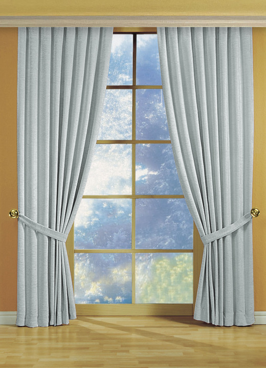 Klassisch - Fensterdekoration aus schwerer Thermo-Chenille-Qualität Ansicht 1 Klassisch - Fensterdekoration aus schwerer Thermo-Chenille-Qualität, in Größe 364 (H150xB135 cm) bis 464 (H245xB270 cm), in Farbe HELLBLAU, in Ausführung mit Universalschienenband Ansicht 1