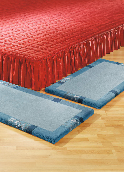 Klassisch - Handgetuftete Brücken, Teppiche und Bettumrandung Ansicht 11 Klassisch - Handgetuftete Brücken, Teppiche und Bettumrandung, in Größe 011 (Brücke,  60x 90 cm) bis 325 (Bettumrandung, 3-tlg.), in Farbe BLAU Ansicht 11