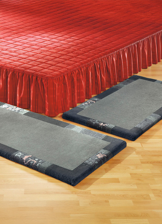 Klassisch - Handgetuftete Brücken, Teppiche und Bettumrandung Ansicht 14 Klassisch - Handgetuftete Brücken, Teppiche und Bettumrandung, in Größe 011 (Brücke,  60x 90 cm) bis 325 (Bettumrandung, 3-tlg.), in Farbe BLAU Ansicht 14