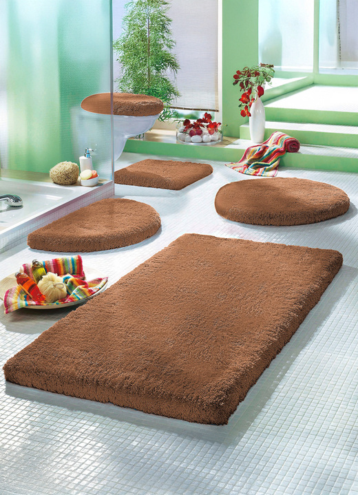 Badgarnituren - Mesana Badgarnitur mit rutschhemmender Rückseite Ansicht 11 Badgarnituren - Mesana Badgarnitur mit rutschhemmender Rückseite, in Größe 100 (Vorleger halbrund, 50/ 80 cm) bis 112 (Deckelbezug, 47/ 50 cm), in Farbe BORDEAUX Ansicht 11