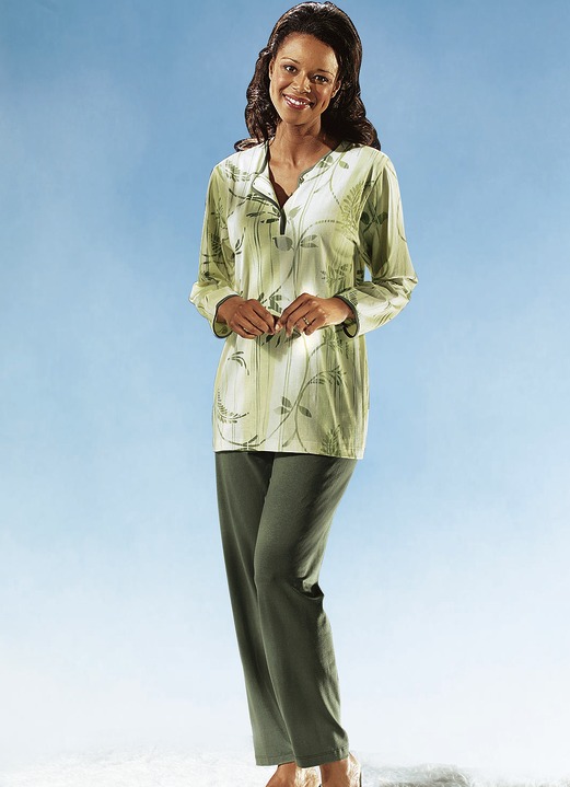 Schlafanzüge & Shortys - Schlafanzug, Langarm mit Knopfleiste, in Größe 036 bis 060, in Farbe PISTAZIE-BUNT Ansicht 1