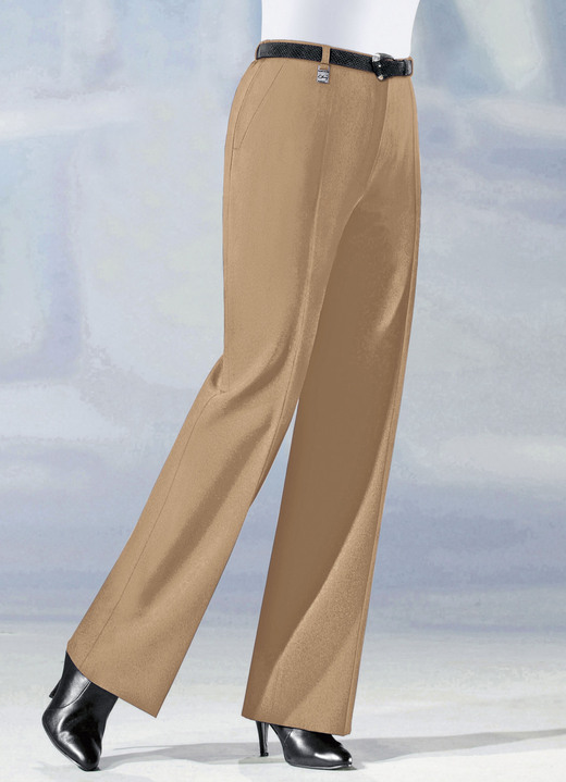 Hosen mit Knopf- und Reißverschluss - Hose in angesagter Marlene-Form in 6 Farben, in Größe 019 bis 096, in Farbe KARAMELL Ansicht 1