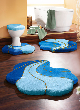 Badgarnituren - Barfußweiche Badgarnitur Gold-Glitzergarn, in Größe 101 (Duschvorleger, 50/80 cm) bis 109 (WC-Deckelbezug mit Kordel, 47/50 cm), in Farbe GRÜN