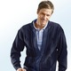 Strickjacken - Jacke mit seitlichen Schubtaschen – Farbe MARINE Strickjacken - Jacke mit seitlichen Schubtaschen, in Größe 046 bis 062, in Farbe HELLGRAU