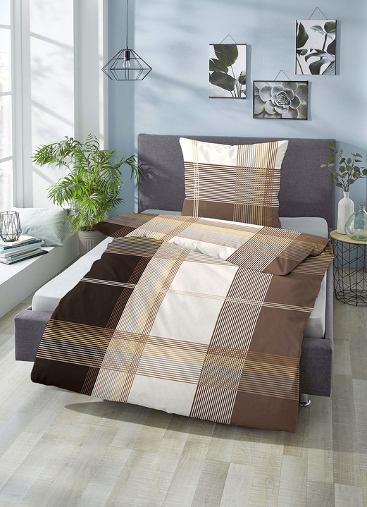 Bettwäschegarnituren - Bettwäsche-Garnitur Made in Germany, in Größe 112 (80x80 cm + 135x200 cm) bis 412 (2x80x80 cm + 2x135x200 cm), in Farbe GRÜN Ansicht 2