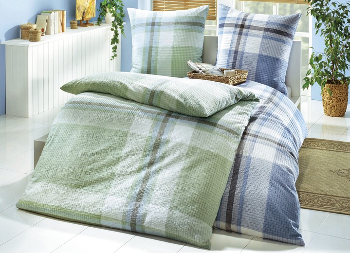 Heimtextilien - Bügelfreie Bettwäsche-Garnitur aus dem Hause Biberna, in Größe 112 (80/80 cm + 135/200 cm) bis 115 (80/80 cm + 155/220 cm), in Farbe BLAU Ansicht 1