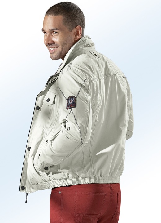 Kurzjacken & Blousons - „Gate One“-Blouson Ansicht 2 Kurzjacken & Blousons - „Gate One“-Blouson, in Größe 024 bis 060, in Farbe KITT Ansicht 2