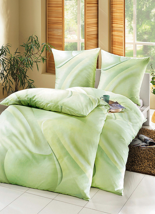 Bettwäschegarnituren - biberna Bettwäsche-Garnitur aus 100% Baumwolle Ansicht 3 Bettwäschegarnituren - biberna Bettwäsche-Garnitur aus 100% Baumwolle, in Größe 112 (80/80 cm + 135/200 cm) bis 115 (80/80 cm + 155/220 cm), in Farbe BLAU Ansicht 3