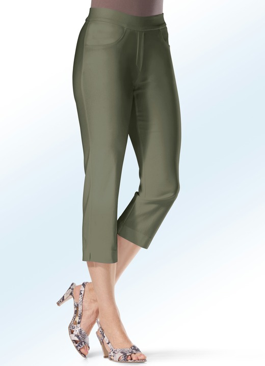 Hosen in Schlupfform - Soft-Stretch-Caprihose in 11 Farben Hosen in Schlupfform - Soft-Stretch-Caprihose in 11 Farben, in Größe 017 bis 052, in Farbe OLIV