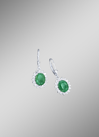 Ohrringe mit Smaragd und Weißtopas