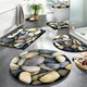 Badgarnituren - Pflegeleichte Badgarnitur mit Kieselsteinen-Motiv, in Größe 100 (Vorleger halbrund, 50/ 80 cm) bis 112 (Motiv-WC-Deckelbez., 47/ 50 cm), in Farbe GRAU