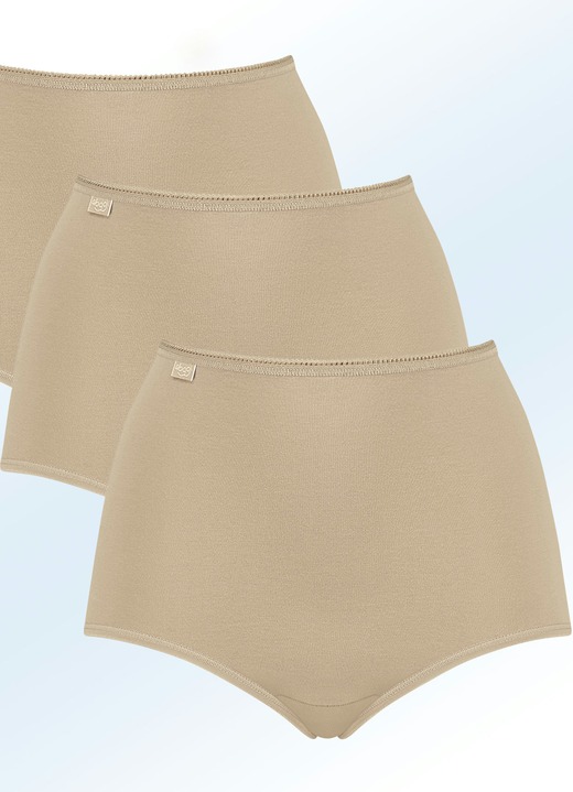 Damenmode - Dreierpack Sloggi 24/7 Slips, in Größe 038 bis 054, in Farbe HAUT Ansicht 1