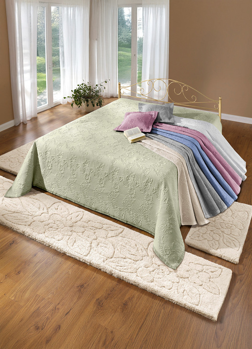 Tagesdecken - Jacquard-Tagesdecken mit Bandeinfassung, in Größe 873 (für Einzelbett, 140x210 cm) bis 924 (Kissenbezug, 50x 50 cm), in Farbe WEISS Ansicht 1