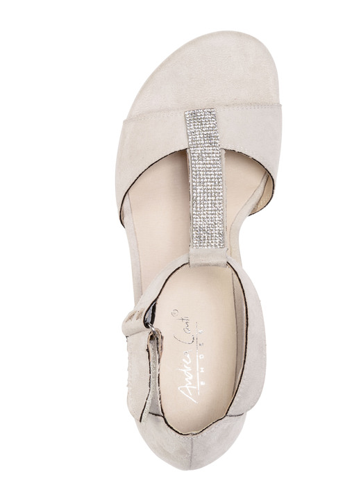 Sandaletten & Pantoletten - Andrea Conti, schicke Damen-Sandaletten, mit Klettspange, in Größe 036 bis 042, in Farbe HELLBEIGE Ansicht 2