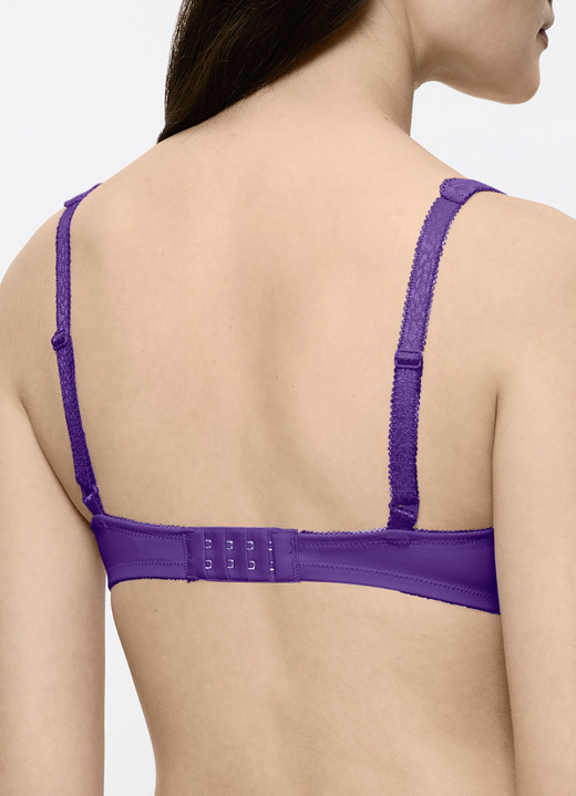 Triumph - Triumph Amourette Bügel-BH mit Elastikspitze, in Größe 075 bis 095, in Cup C, in Farbe SCHWARZ Ansicht 8