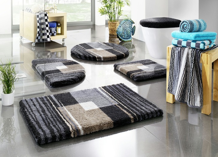 Badgarnituren - Badgarnitur mit rutschhemmender Rückseite, in Größe 100 (Vorleger halbrund, 50/ 80 cm) bis 112 (WC-Deckelbezug, 47/ 50 cm), in Farbe SAPHIR Ansicht 8