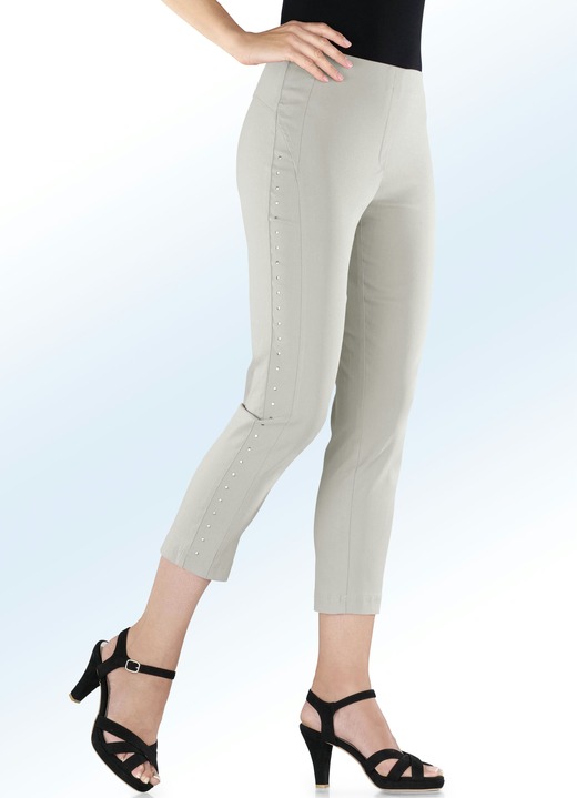 Hosen - 7/8-Hose mit Plättchenzier, in Größe 018 bis 054, in Farbe SCHWARZ Ansicht 4