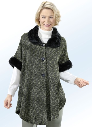 Poncho mit 3-Knopf-Verschluss