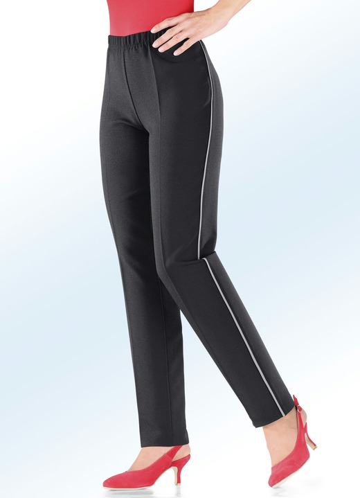 Hosen - Hose mit angesagter Kontrast-Zierpaspel Ansicht 4 Hosen - Hose mit angesagter Kontrast-Zierpaspel, in Größe 019 bis 235, in Farbe SCHWARZ-ROT Ansicht 4