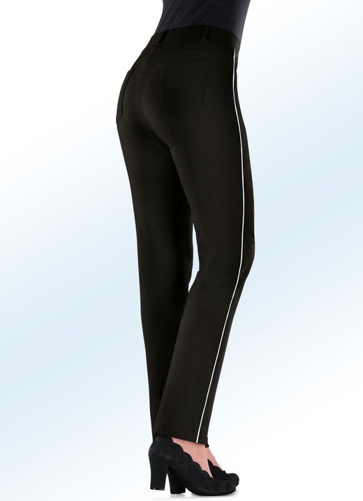 Hosen - Hose mit kontrastfarbener Zierpaspel Ansicht 6 Hosen - Hose mit kontrastfarbener Zierpaspel, in Größe 019 bis 054, in Farbe CHIANTI-SCHWARZ Ansicht 6