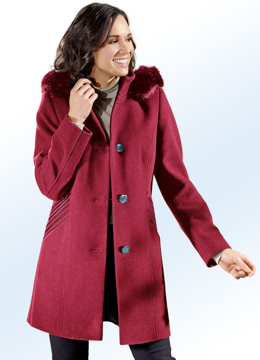 Jacken & Mäntel - Longjacke in 2 Farben mit kontrastfarbenem Zierstepp an den Schubtaschen, in Größe 019 bis 054, in Farbe KARMINROT