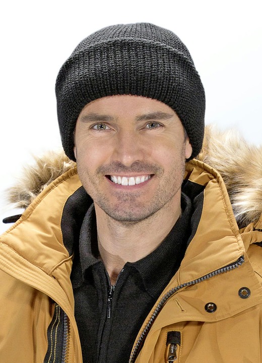 - Flotte Mütze mit doppeltem Umschlag, in Farbe SCHWARZ Ansicht 2