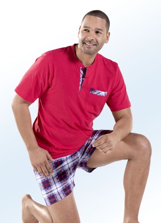 Shortys - Zweierpack Shortys mit Knopfleiste, Brusttasche und schönem Karodessin, in Größe 046 bis 060, in Farbe 1X ROT-BUNT, 1X MARINE-BUNT – Farbe 1X ROT-BUNT, 1X MARINE-BUNT – Ansicht 