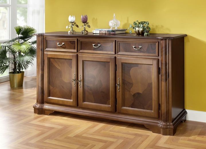 Stilmöbel - Esszimmer-Möbel mit Wurzelholzfurnier, in Farbe NUSSBAUM, in Ausführung Eck-Vitrine Ansicht 2