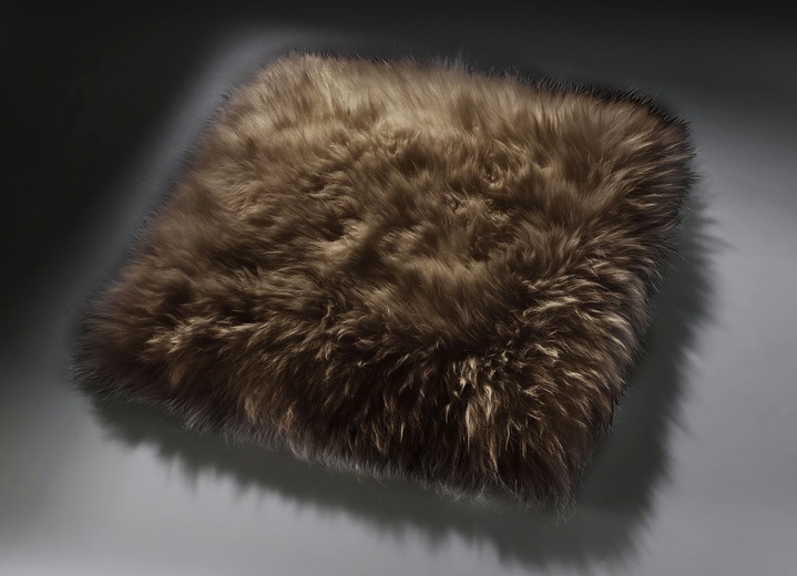 Wohnaccessoires - Merino-Lammfell-Sitzauflage in Tierform Ansicht 7 Wohnaccessoires - Merino-Lammfell-Sitzauflage in Tierform, in Farbe NATURWEISS Ansicht 7