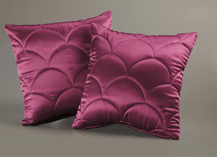 Tagesdecken - Edel glänzende Tagesdecke und Kissenbezüge mit Steppung in Muscheloptik, in Größe 873 (für Einzelbett, 135x210 cm) bis 924 (1 Kissenbezug, 40 x 80 cm), in Farbe BLAU Ansicht 13