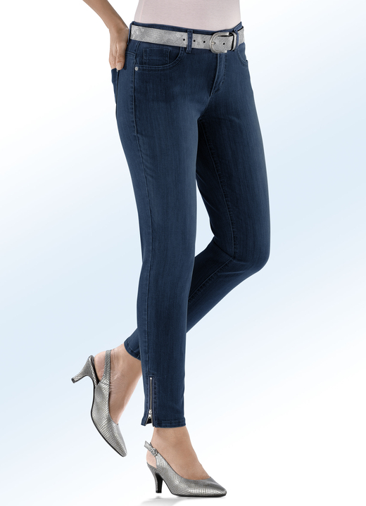 MagicJeans mit modischen Reißverschlüssen an den Beinabschlüssen Hosen BADER MagicJeans mit modischen Reißverschlüssen an den Beinabschlüssen Hosen BADER