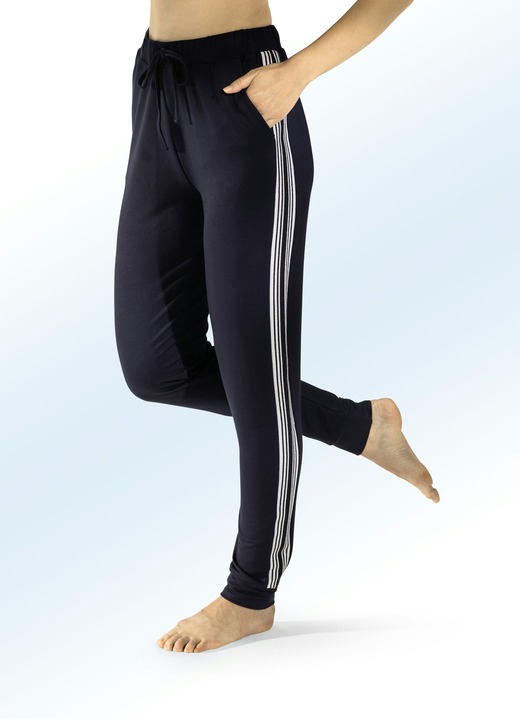 Plantier - Hose mit Dehnbund rundum Ansicht 4 Plantier - Hose mit Dehnbund rundum, in Größe 018 bis 054, in Farbe BORDEAUX Ansicht 4