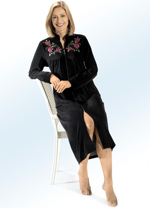 - Hausmantel mit Stickerei- und Strasssteinzier, in Größe 036 bis 058, in Farbe SCHWARZ Ansicht 3