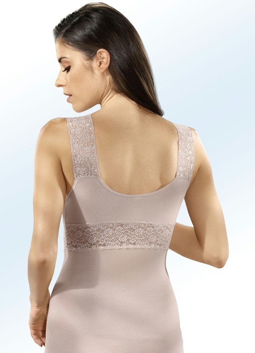 Unterhemden - BH-Hemd mit hübscher Elastikspitze Ansicht 3 Unterhemden - BH-Hemd mit hübscher Elastikspitze, in Größe 038 bis 054, in Farbe WEISS Ansicht 3