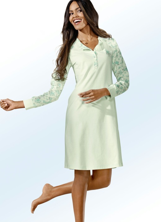 Langarm - Zweierpack Nachthemden mit Knopfleiste und Bündchenabschlüssen Ansicht 4 Langarm - Zweierpack Nachthemden mit Knopfleiste und Bündchenabschlüssen, in Größe 036 bis 058, in Farbe 1X BLEU-BUNT, 1X ROSÉ-BUNT Ansicht 4