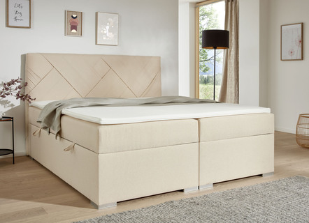 Boxspringbett mit Topper