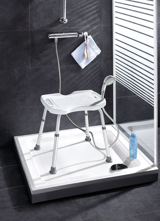 Badhilfen - Duschstuhl mit ergonomischer Sitzfläche, in Farbe WEIß