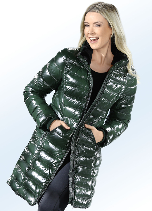 Jacken & Mäntel - Longjacke in topaktueller Lack-Optik , in Größe 034 bis 052, in Farbe TANNENGRÜN