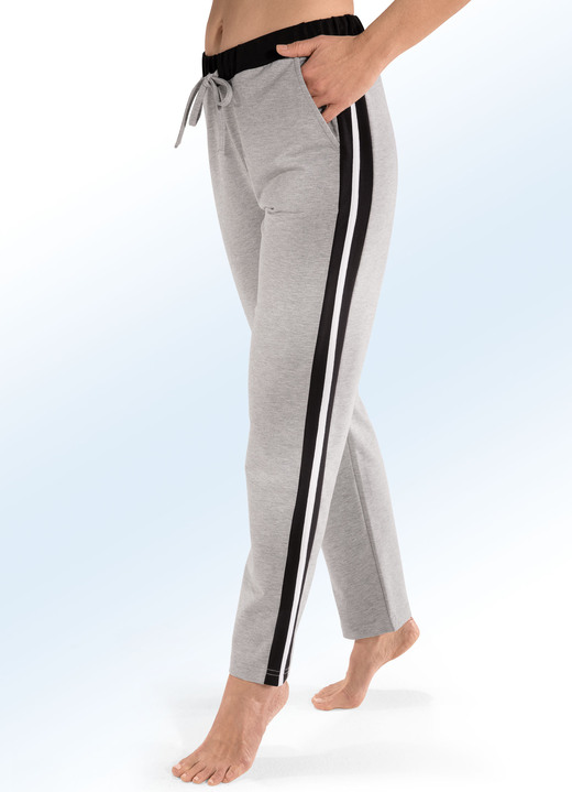 Plantier - Hose mit Tunnelzugband Ansicht 2 Plantier - Hose mit Tunnelzugband, in Größe 018 bis 054, in Farbe BORDEAUX Ansicht 2