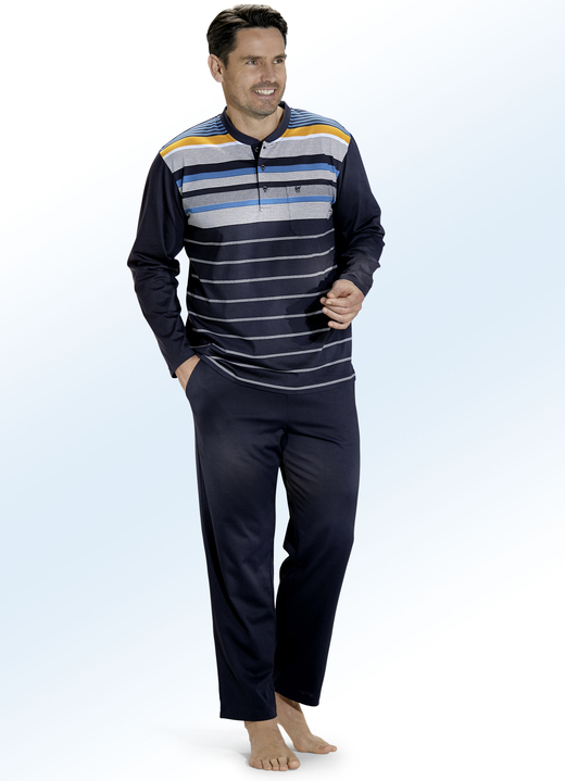 Schlafanzüge - Hajo Klima Komfort Schlafanzug mit Knopfleiste und garngefärbtem Ringeldessin, in Größe 046 bis 062, in Farbe MARINE-BUNT