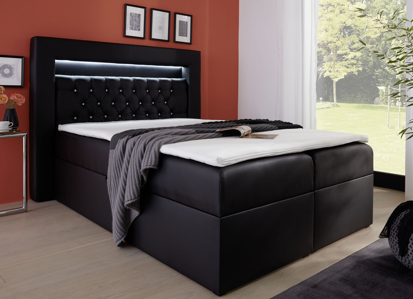 Boxspringbett mit LEDBeleuchtung, Bettkasten und Topper Betten BADER