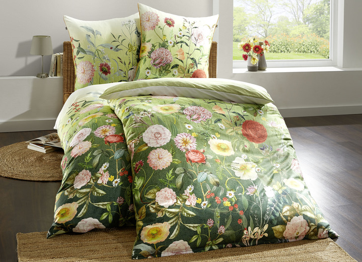 Bettwäschegarnituren - Wendebettwäsche-Garnitur aus Mako-Satin Ansicht 2 Bettwäschegarnituren - Wendebettwäsche-Garnitur aus Mako-Satin, in Größe 112 (80/80 cm + 135/200 cm) bis 115 (80/80 cm + 155/220 cm), in Farbe GRÜN Ansicht 2