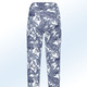 Hosen - Hose in trendiger Blätter-Dessinierung – Farbe JEANSBLAU-WEISS – Ansicht 2 Hosen - Hose in trendiger Blätter-Dessinierung, in Größe 017 bis 052, in Farbe JEANSBLAU-WEISS – Farbe JEANSBLAU-WEISS – Ansicht 2