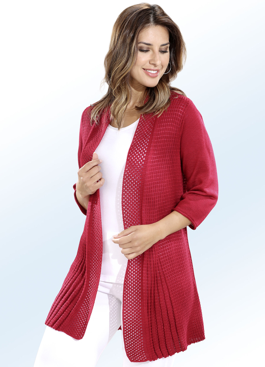 Strickjacken - Strickjacke in Swingerform, in Größe 040 bis 056, in Farbe KARMINROT