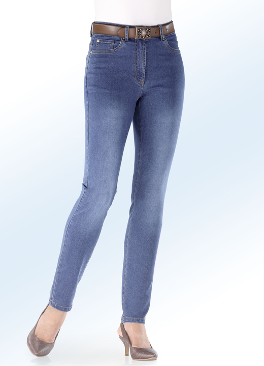 Hosen mit Knopf- und Reißverschluss - Basic-Jeans Hosen mit Knopf- und Reißverschluss - Basic-Jeans, in Größe 017 bis 052, in Farbe JEANSBLAU