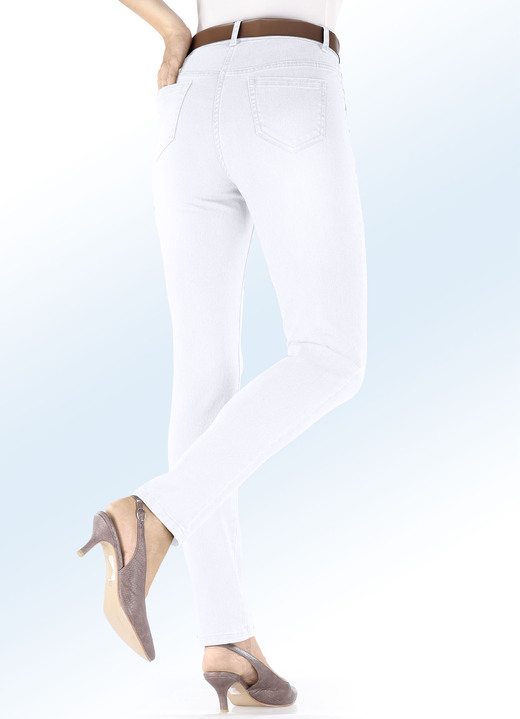 Hosen mit Knopf- und Reißverschluss - Basic-Jeans, in Größe 017 bis 052, in Farbe HELLBLAU Ansicht 7